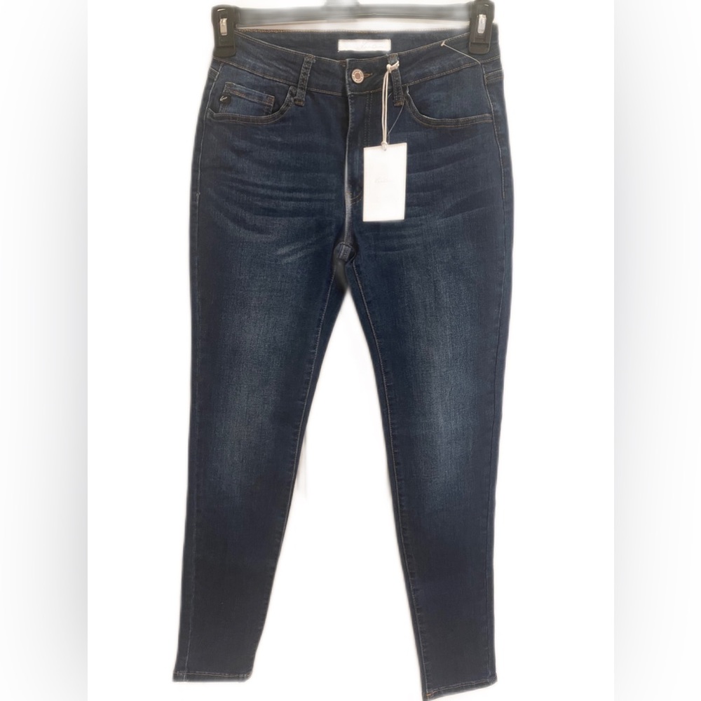 Kancan Womens Jeans Size 9 / 28 NWT